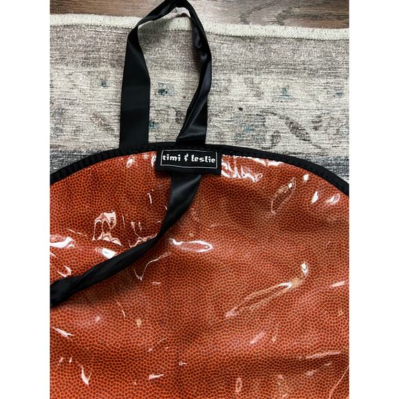 Timi & Leslie Diaper Bag - Pebbled Leather vibe. - Picture 5 of 6